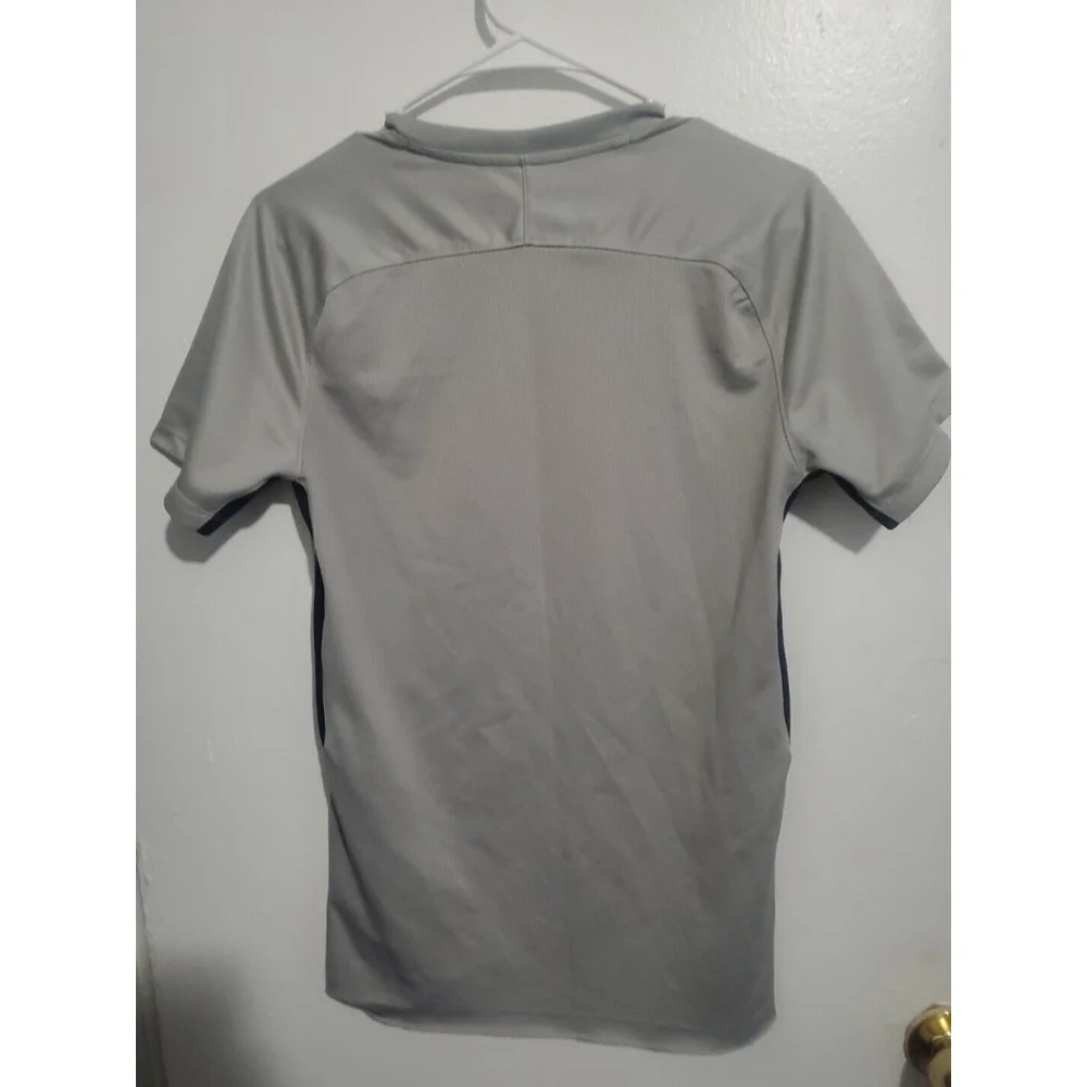 Richmond Virginia Nike Dri-Fit Women's Small T Shirt Preowned - Picture 4 of 5